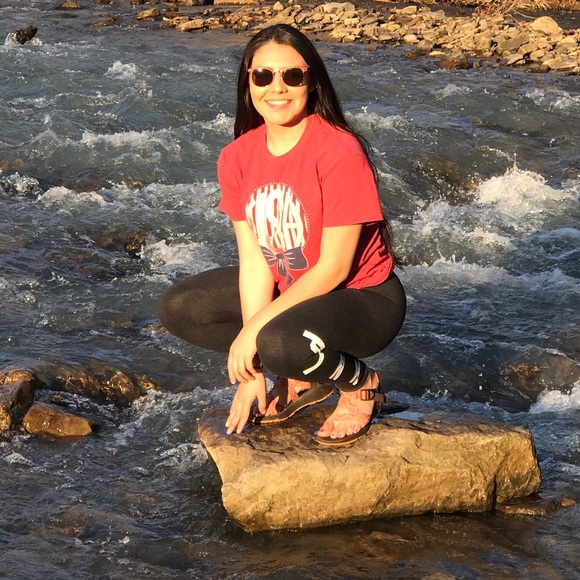 Meet your Posher, Rosy - Picture 1 of 1